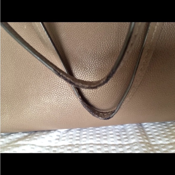 Tory Burch Mcgraw Large Tote In Silver Maple - Picture 5 of 15